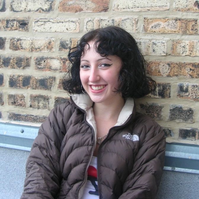 Headshot of Chloe Miller